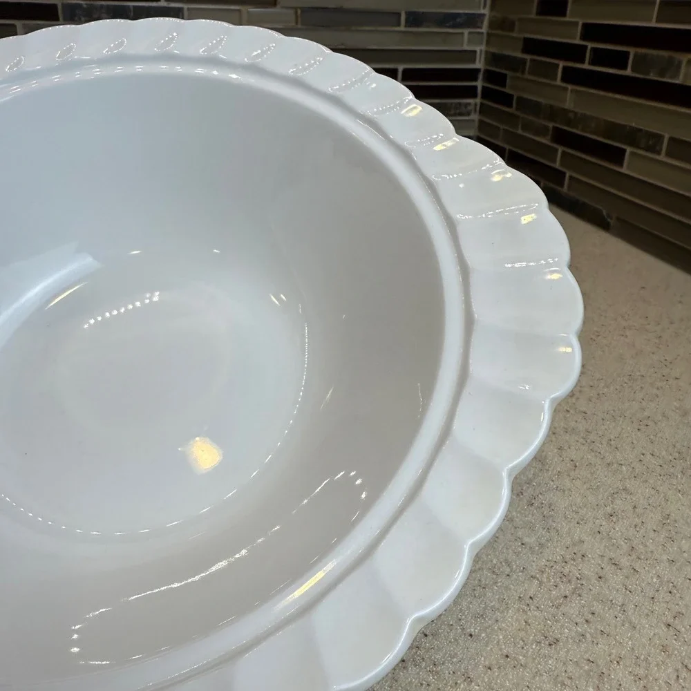 Johnson Bros Snowhite Regency Ironstone Covered Vegetable Tureen White England‎